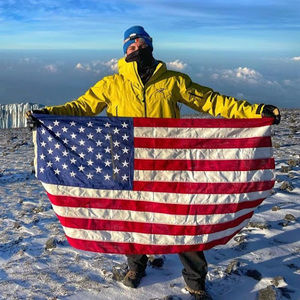 Meet your Posher, Landon d